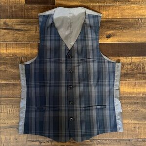 “Billy London” UK Plaid Button-Up Vest